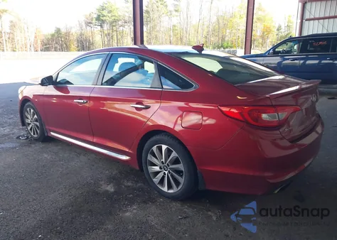 2015 Hyundai Sonata Sport z USA, uszkodzony, nr VIN 5NPE34AF6FH212825